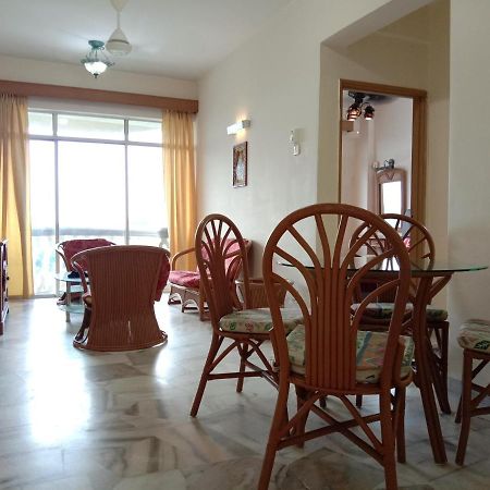 Glory Beach Resort Private 2 Bedroom Apartment Port Dickson Kültér fotó