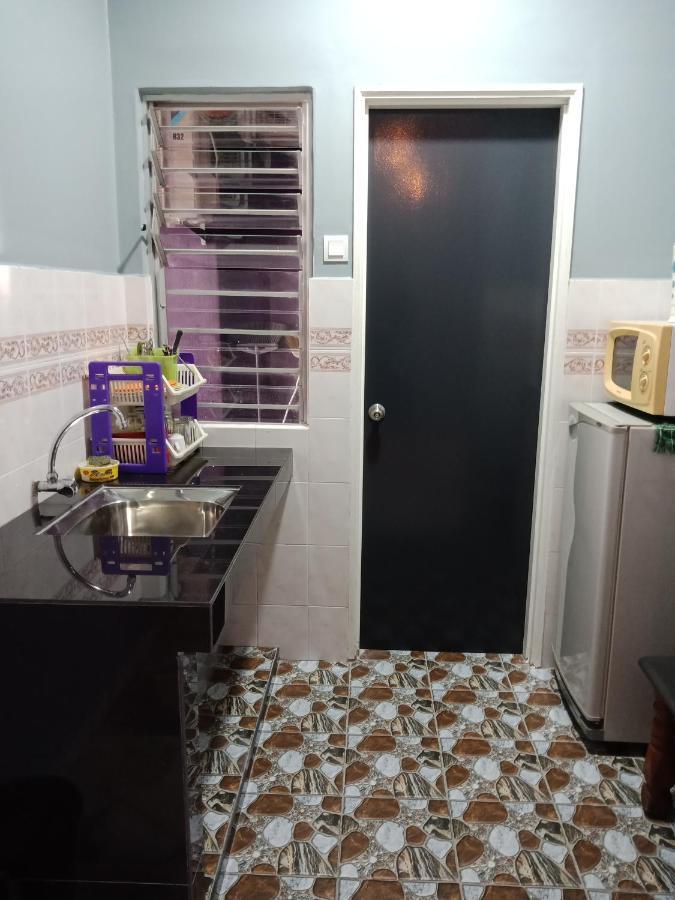 Glory Beach Resort Private 2 Bedroom Apartment Port Dickson Kültér fotó