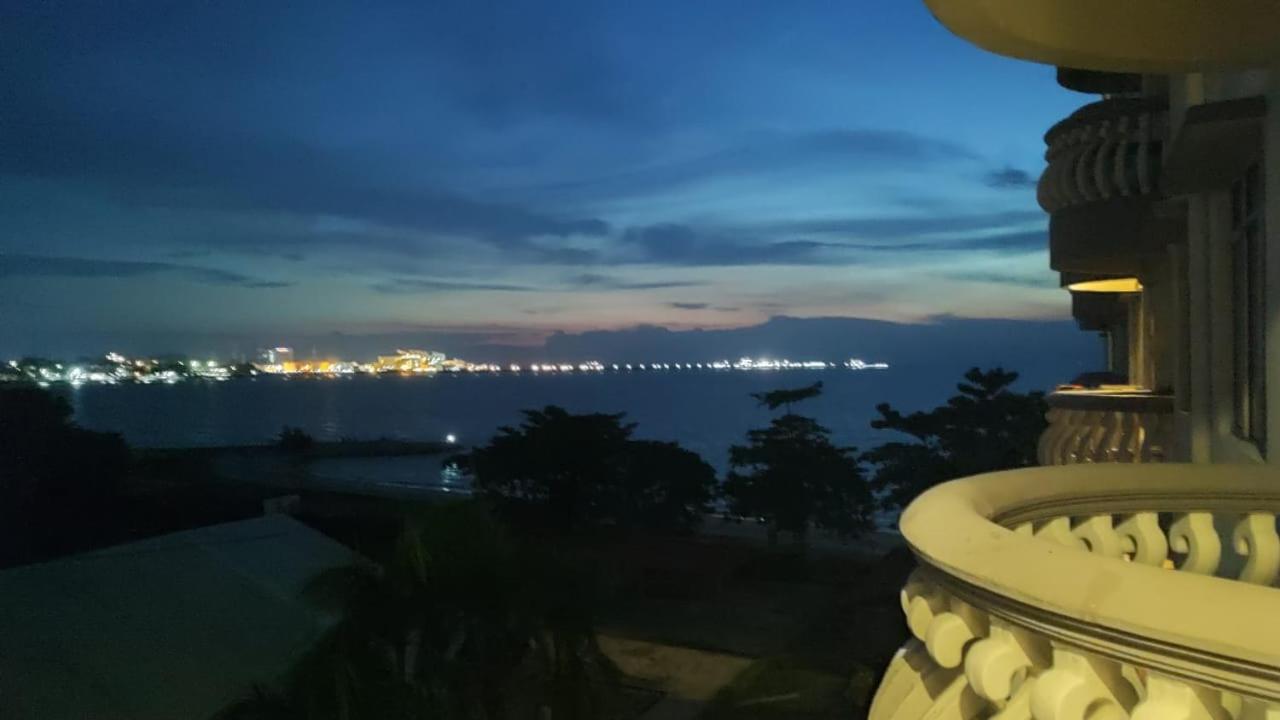 Glory Beach Resort Private 2 Bedroom Apartment Port Dickson Kültér fotó