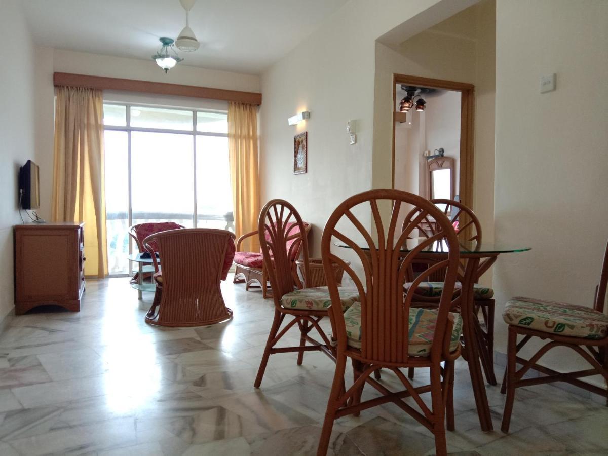 Glory Beach Resort Private 2 Bedroom Apartment Port Dickson Kültér fotó